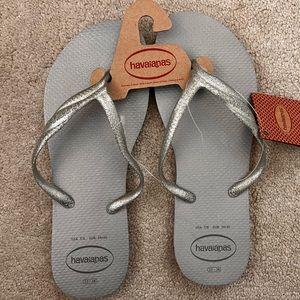 NWT Havaianas Women’s Thong Sandals